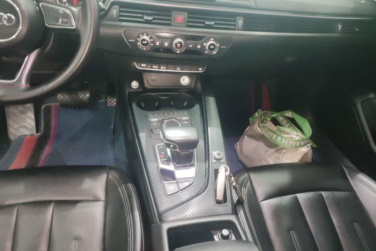 Used Audi A4L 2018 30th Anniversary Edition 40 TFSI Trendy Model