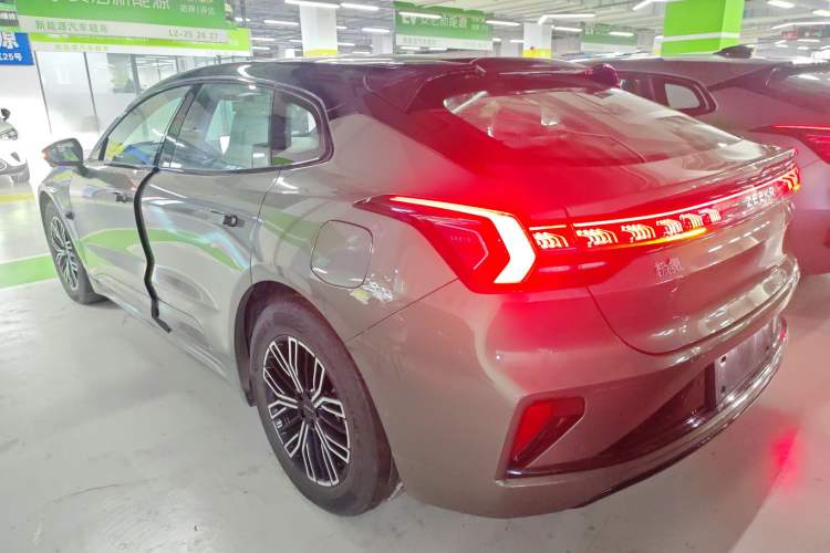 Used Zeekr 001 2025 WE Edition 95 kWh All-Wheel Drive