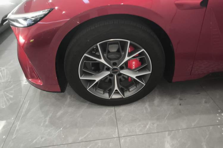 Used  Star Era ES 2025 All-Electric Pro Four-Wheel Drive 77 kWh
