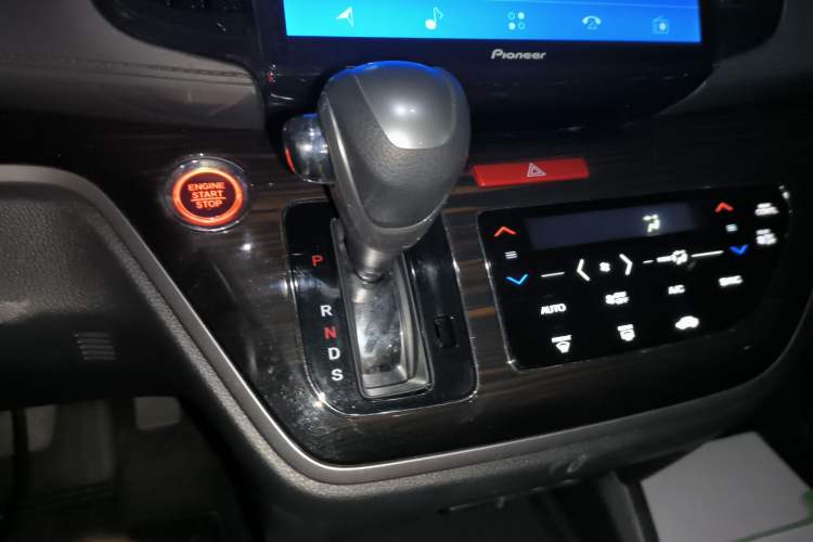 Used Honda Odyssey 2018 2.4L Luxury Edition