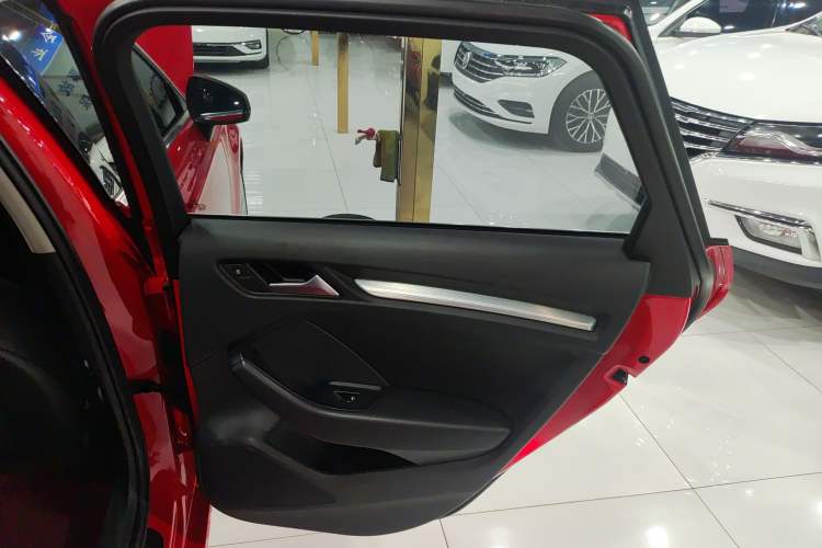 Used Audi A3 2014 Sportback 35 TFSI Automatic Comfort Model
