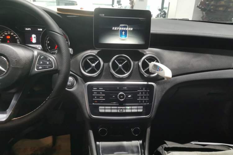 Used Mercedes-Benz GLA 2017 GLA 200 Fashion Model