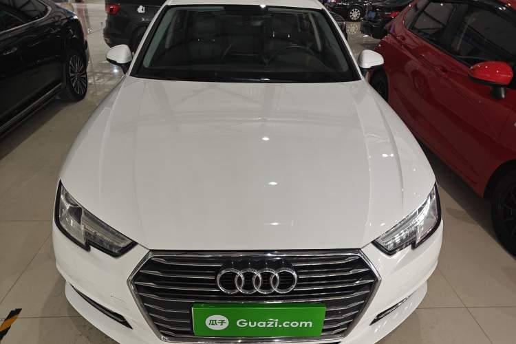 Used Audi A4L 2018 30th Anniversary Edition 30 TFSI Ambition Model