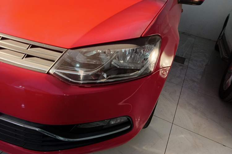 Used Volkswagen Polo 2016 1.6L Automatic Comfort Model
