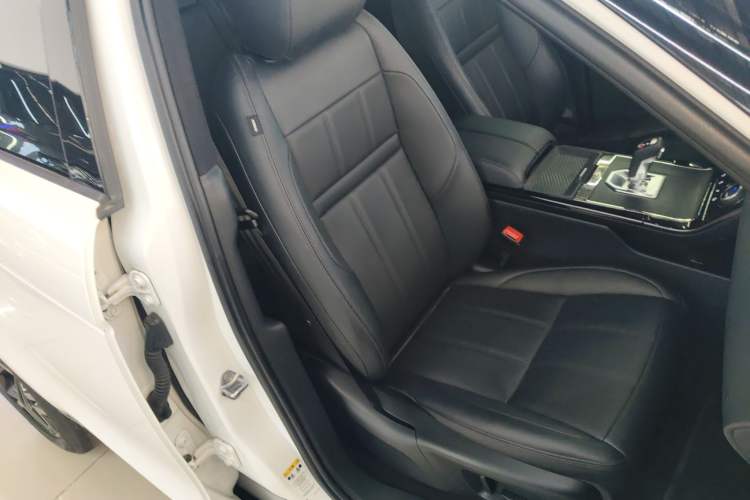 Used Land Rover Range Rover Evoque 2020 249 PS R-DYNAMIC S Black Edition Sport Version