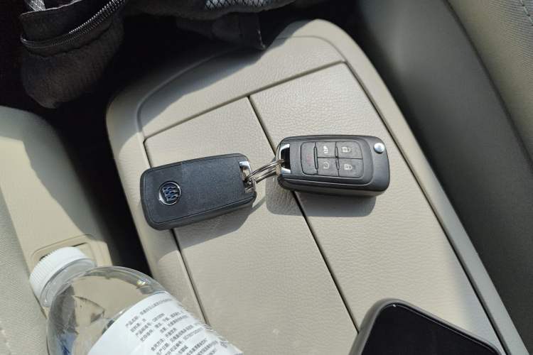 Used Buick GL8 2017 25S Luxury Version China V Standard
