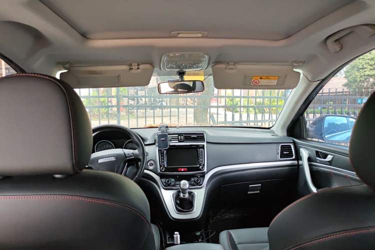 Used Haval M6 2017 1.5T Manual Two-Wheel Drive Elite Model