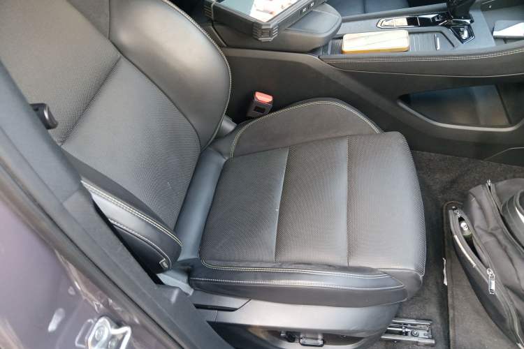 Used Lynk & Co 03 2025 1.5TD DCT Champion Edition Pro
