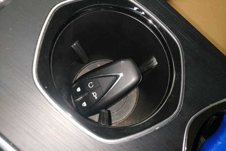 Used Changan UNI-K 2021 2.0T All-Wheel Drive Prestige Version
