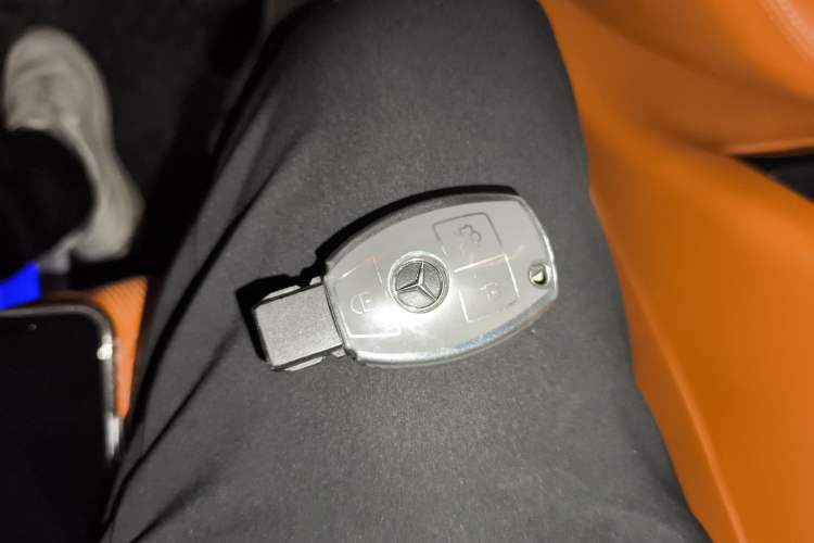 Used Mercedes-Benz Vito 2023 2.0T Elite Version 7 Seats