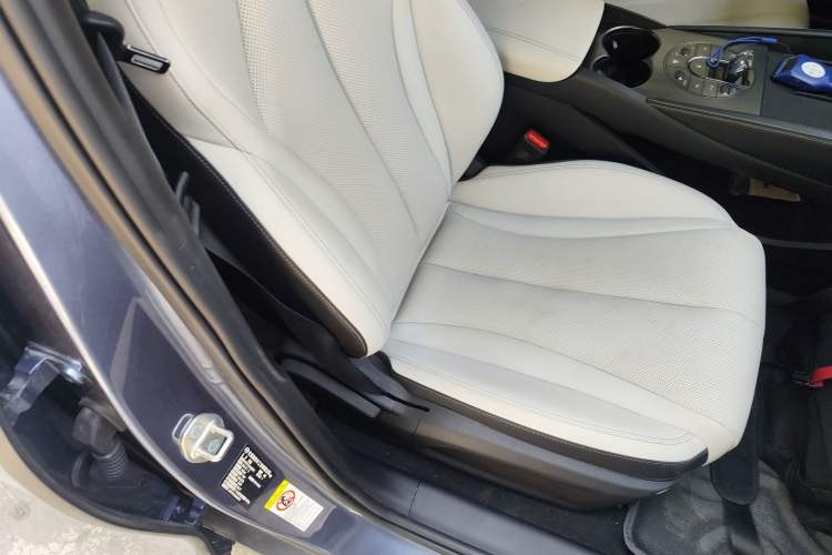 Used BYD Seal 06 New Energy 2024 DM-i 80KM Prestige Model
