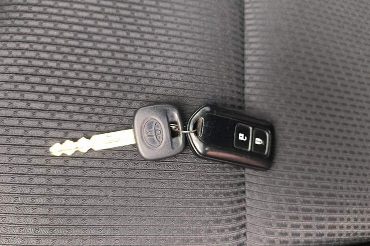 Used Toyota YARiS L 2020 X-Trail X 1.5L CVT Leading Edition