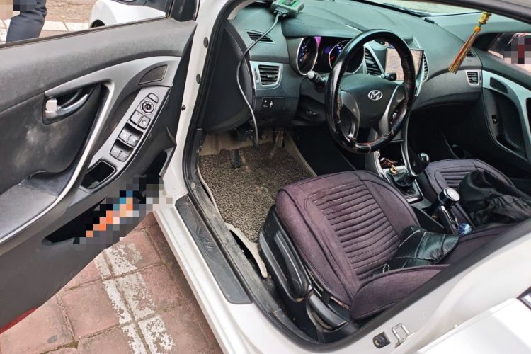 Used Hyundai Elantra (5th Generation / Langdong) 2015 1.6L Manual Leading Model
