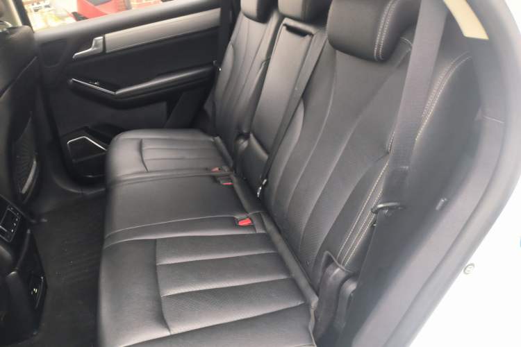 Used BYD Tang 2018 2.0T Automatic SmartConnect Prestige 7-Seater China V Standard