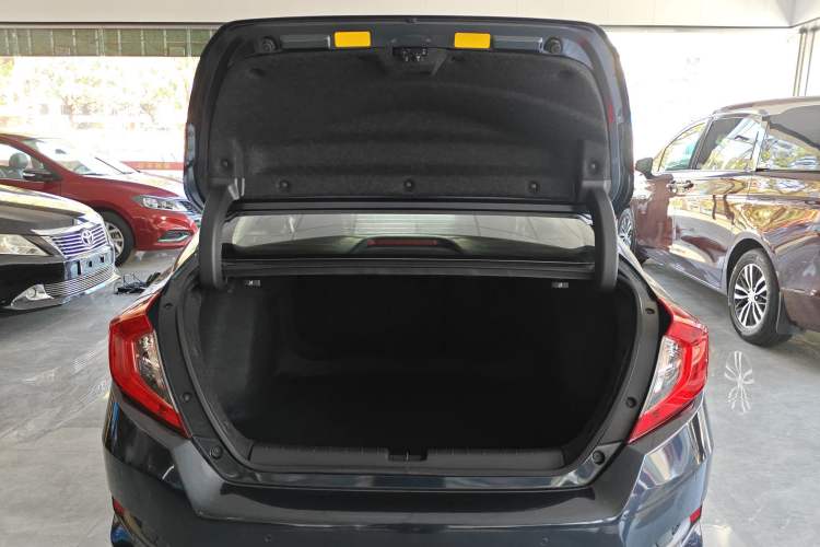 Used Honda Civic 2016 220TURBO CVT Luxury Edition