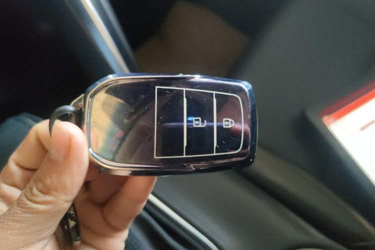 Used Toyota Venza 2023 2.0L CVT Two-Wheel Drive Luxury Edition
