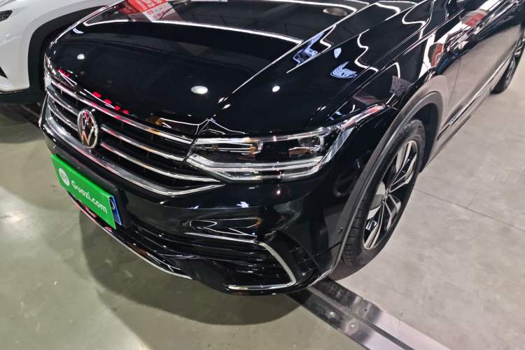 Used Volkswagen Tiguan L 2023 330TSI Automatic Two-Wheel Drive R-Line Enjoyment Edition