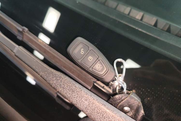 Used Ford Kuga 2013 2.0L GTDi Four-Wheel Drive Premium Model