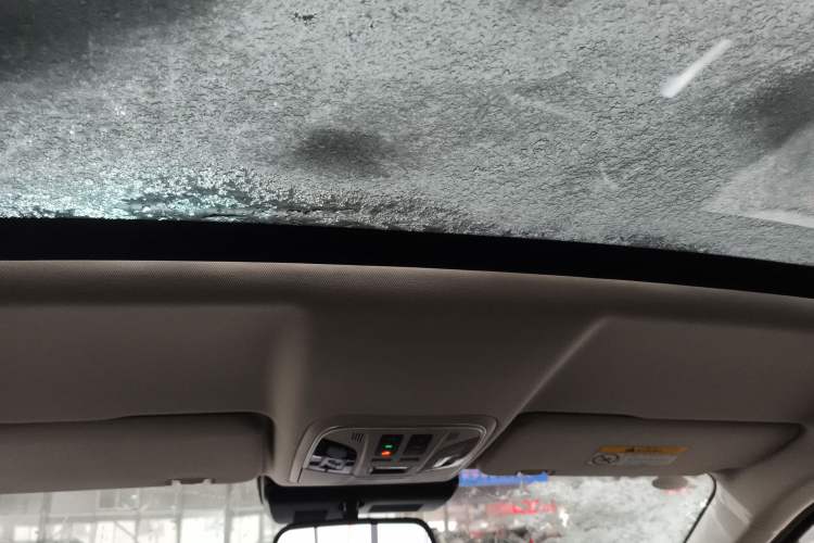 Used Wey VV5 2021 1.5T Two-Wheel Drive Smart Pioneer
