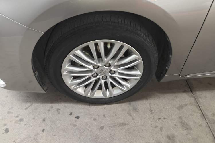 Used Lexus ES 2015 250 Elegant Edition
