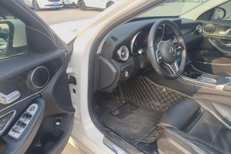 Used Mercedes-Benz C-Class 2019 C 180 L Fashion Edition Sport Version
