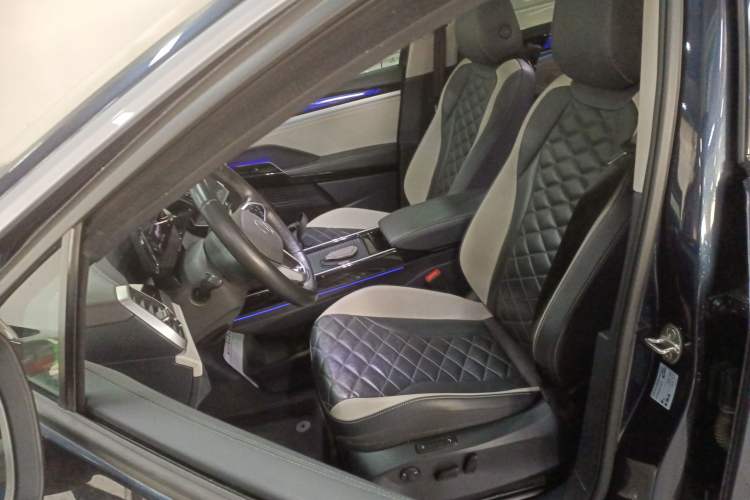 Used Volkswagen ID.6 CROZZ 2022 Long-Range PRO Edition