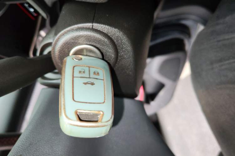 Used Chevrolet Monza 2020 Light Hybrid RS 330T Automatic Comfort Edition