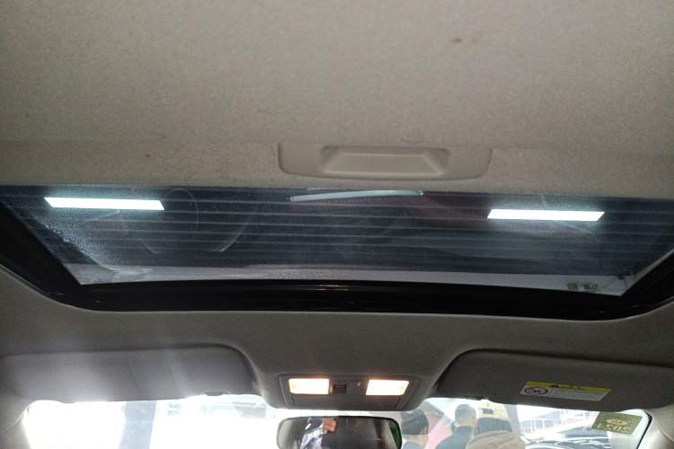 Used Nissan Lannia 2016 1.6L CVT Cool Edition
