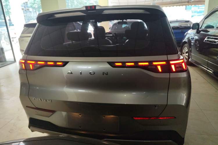 Used AION Y 2022 70 Intelligent Edition Lithium Iron Phosphate
