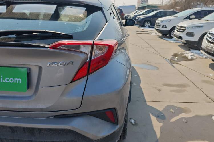 Used Toyota IZOA 2021 2.0L Yidong Edition