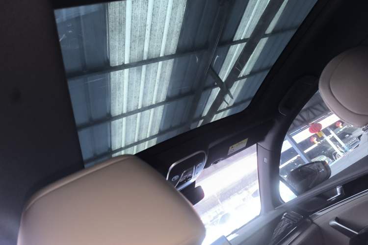 Used BYD Tang New Energy 2024 DM-i Glory Edition 112KM Prestige Model