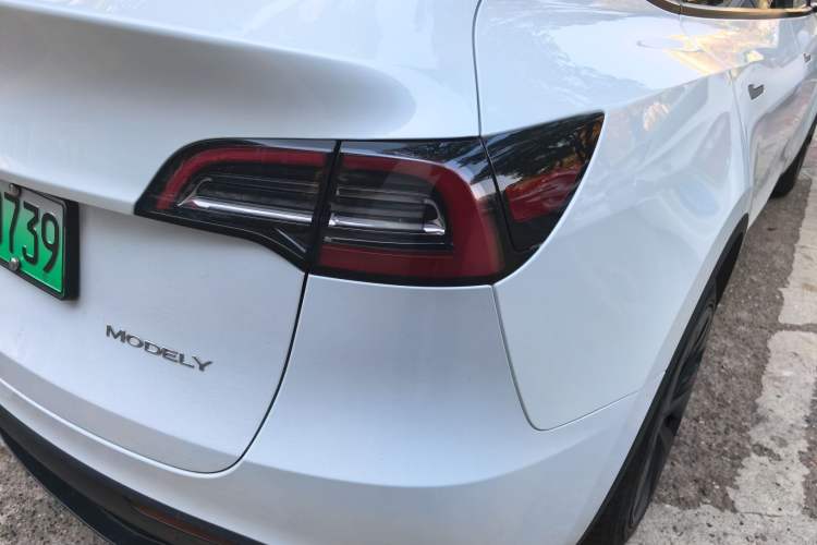 Used Tesla Model Y 2024 Rear-Wheel-Drive Version
