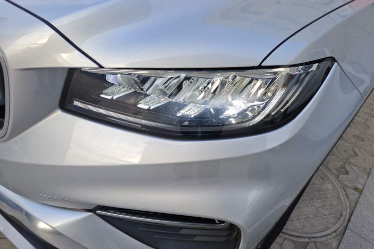 Used Geely Auto Emgrand X7 Sport 2020 1.5TD Automatic Smart Connect PRO
