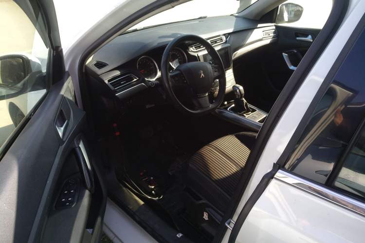 Used Peugeot 408 2014 1.8L Automatic Luxury Edition