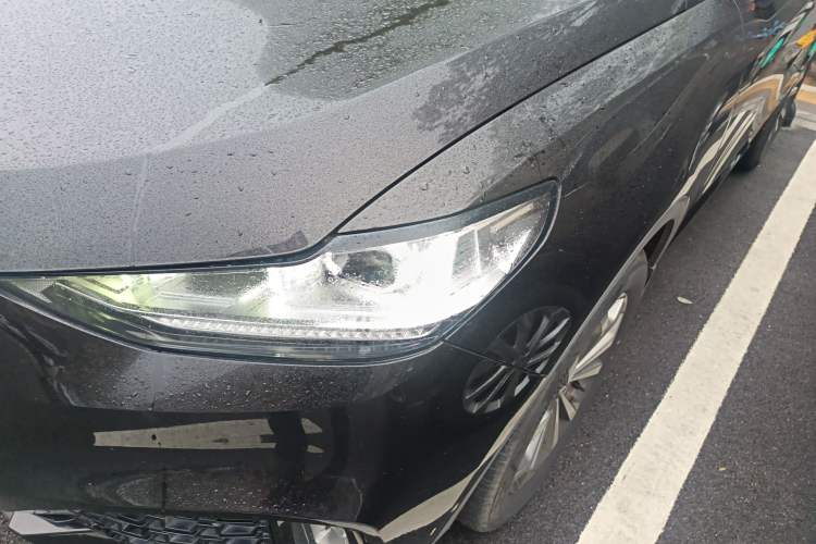 Used Wey VV6 2018 2.0T Two-Wheel Drive Flagship Version China V Standard