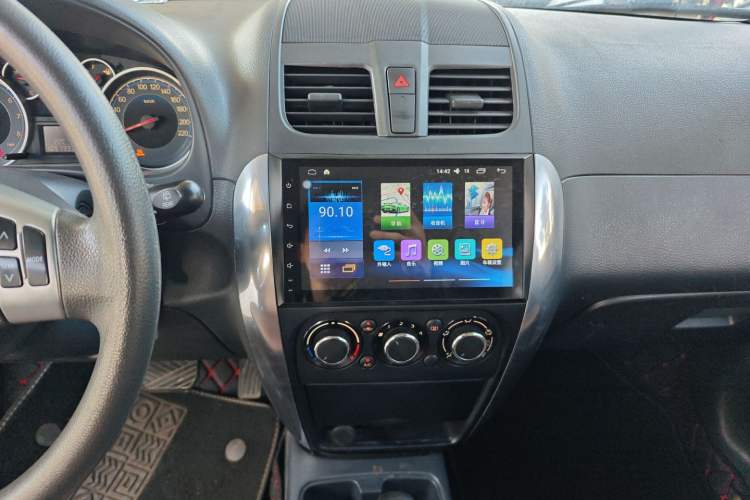 Used Suzuki SX4 2016 1.6L Automatic Classic Edition
