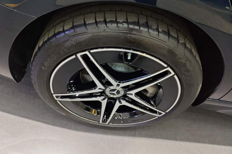 Used Mercedes-Benz C-Class 2025 C 260 L Obsidian Night Sport Edition
