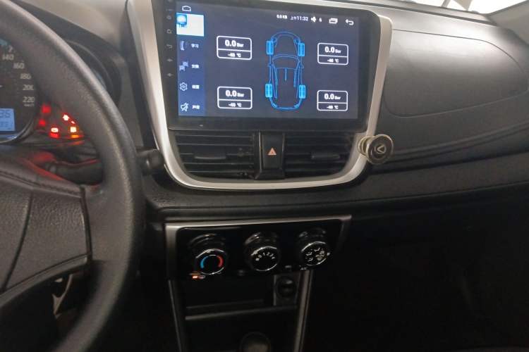 Used Toyota YARiS L 2017 1.5E CVT Dynamic Edition