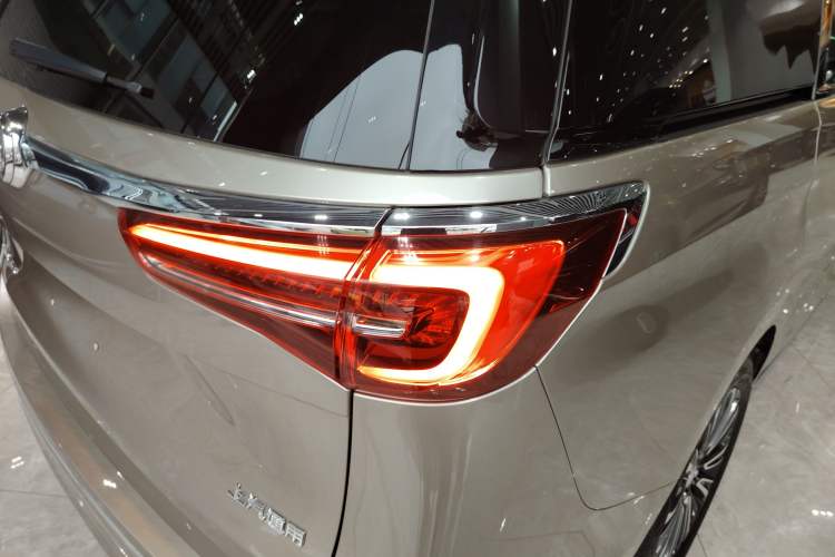 Used Buick GL8 2023 ES Lu Zun Luxury Model
