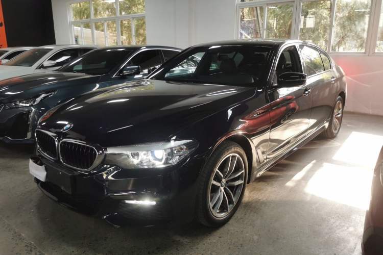 Used BMW 5 Series 2019 Restyled 525Li M Sport Package