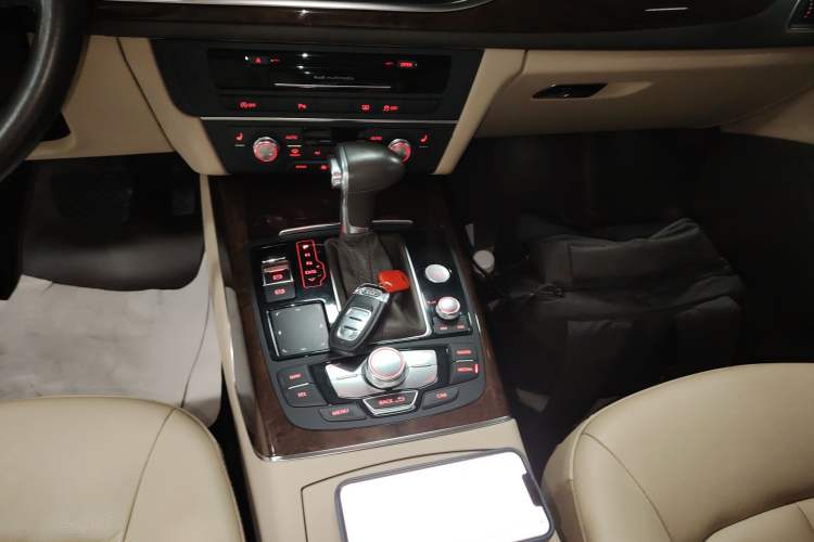 Used Audi A6L 2012 30 FSI Comfort Model
