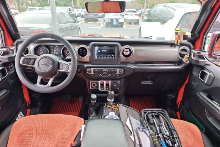 Used Jeep Wrangler 2018 2.0T Sahara Two-Door Edition