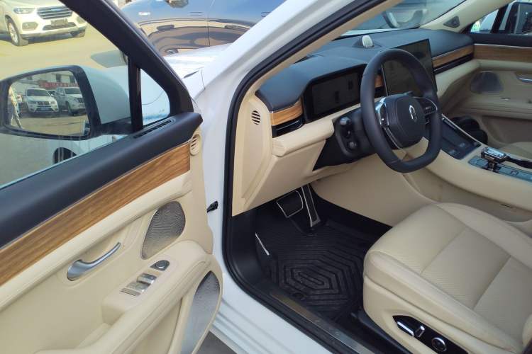 Used Hima AITO M5 2023 Extended-Range Four-Wheel Drive Intelligent Driving Version