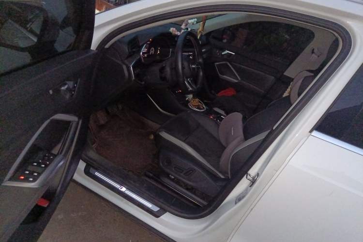 Used Audi Q3 2022 35 TFSI Fashion Dynamic Model
