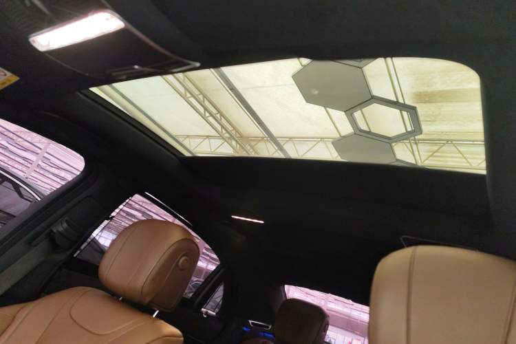 Used Mercedes-Benz S-Class 2018 S 320 L
