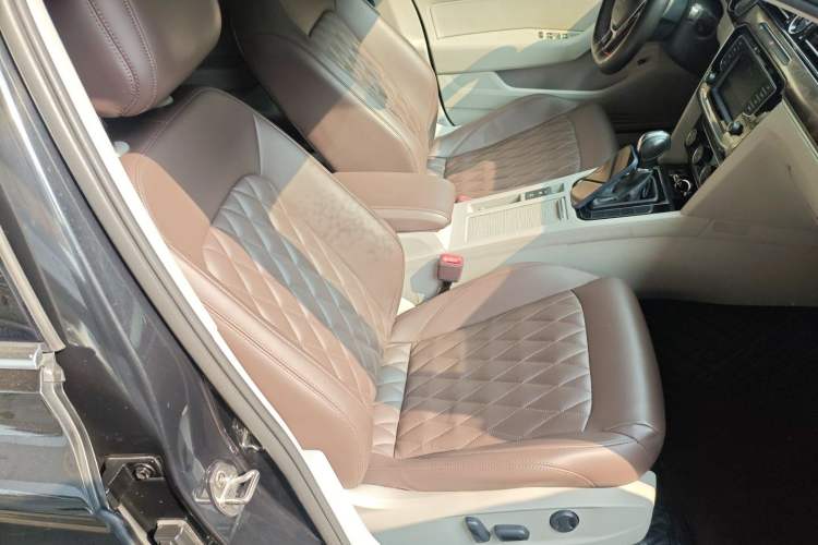 Used Volkswagen Magotan 2017 380TSI DSG Luxury Model