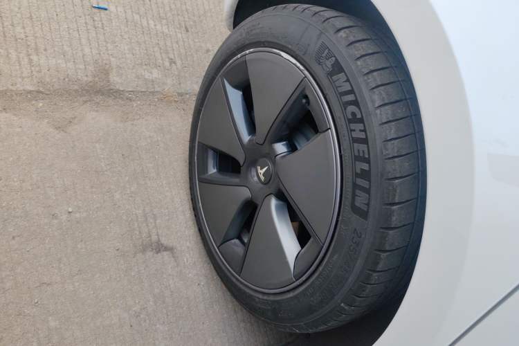 Used Tesla Model 3 2021 Standard Range Rear-Drive Upgraded Version