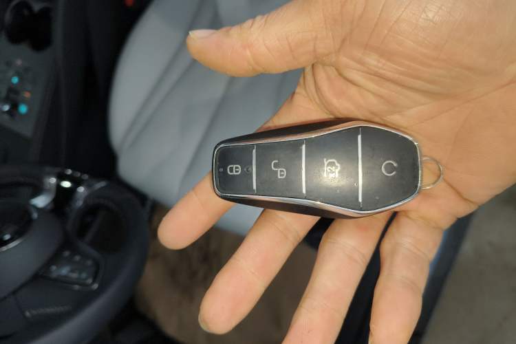 Used BYD Seal 06 New Energy 2024 DM-i 120KM Luxury Model
