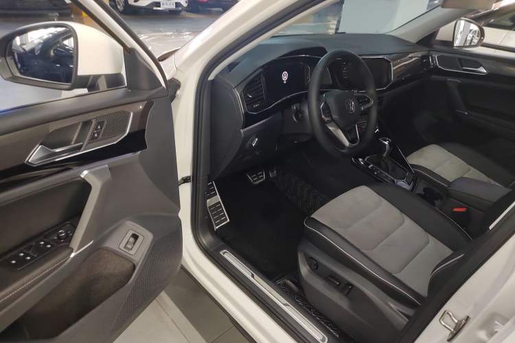 Used Volkswagen Tayron X 2020 330TSI Two-Wheel Drive Luxury Smart Connectivity Version
