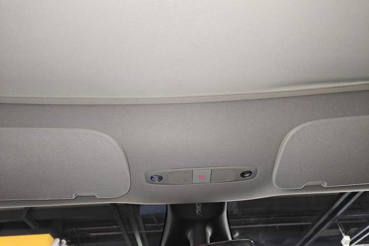 Used Tesla Model Y 2021 Long-Range All-Wheel-Drive Version